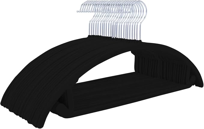 MIZGI Premium Velvet Hangers 30 Pack Heavyduty- Non Slip No Shoulder Bump Suit by MIZGI