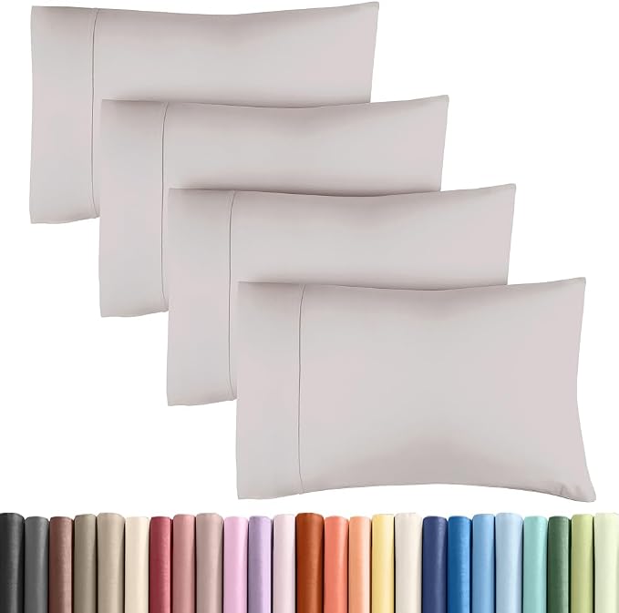 King Pillow Cases by CGKUnlimited