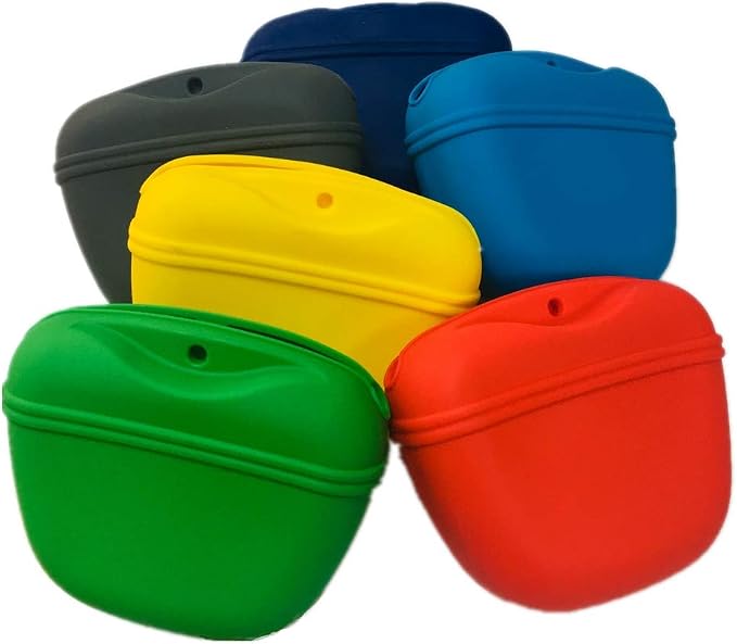 RoyalCare Silicone Dog Treat Pouch-Small Training Bag-Portable Dog Treat Bag - Image 6