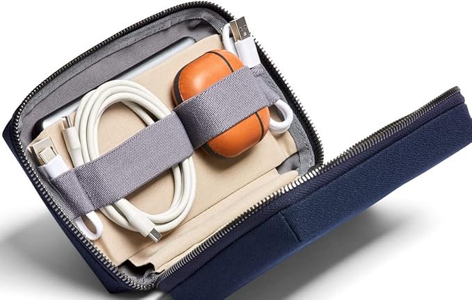 Bellroy Tech Kit Compact - Image 3