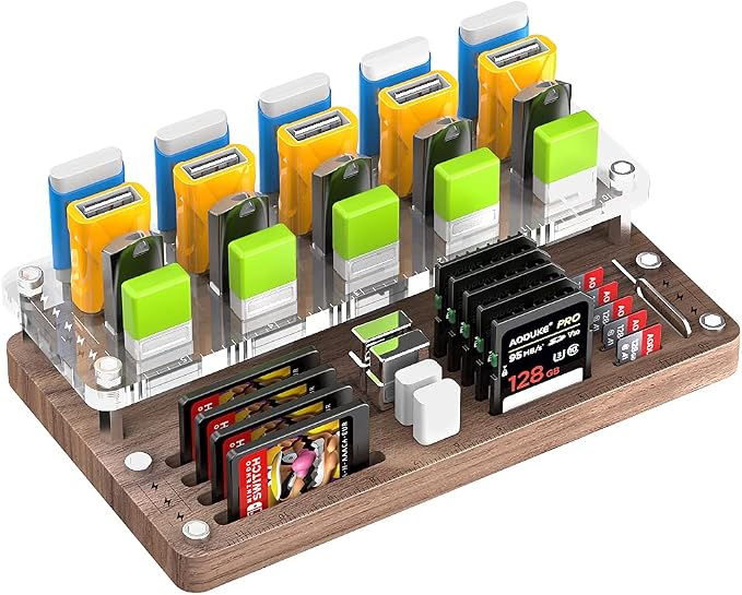 Wooden Memory Card Case for TF, Micro SD Cards and USB Drives by AODUKE