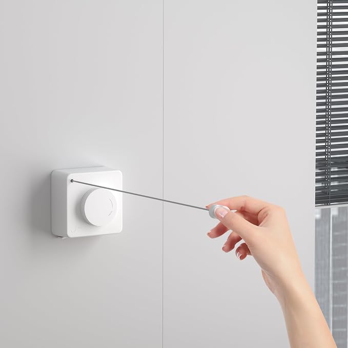 Suntree Retractable Clothesline in White by suntree