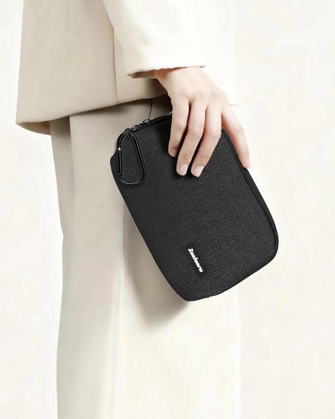 Travel Tech Carrying Pouch - Image 6