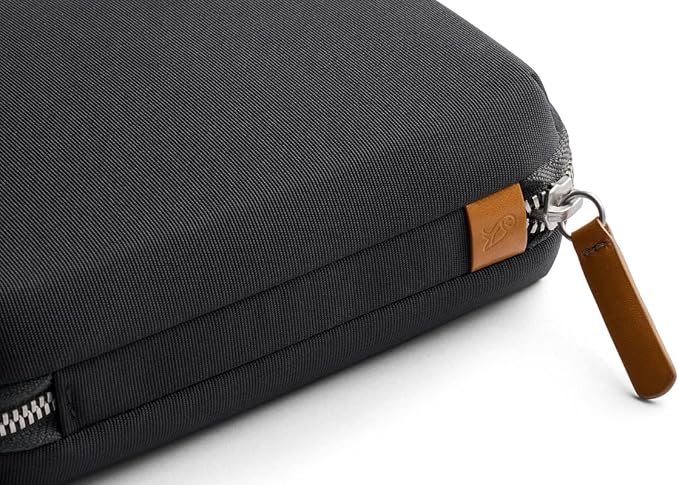 Bellroy Tech Kit Compact - Image 4