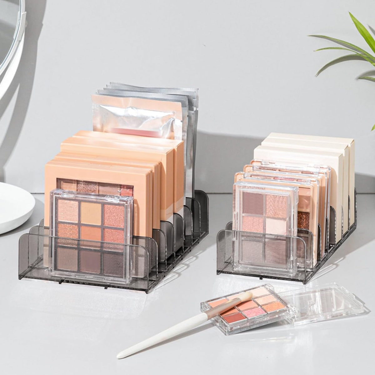 4 Pack Eyeshadow Palette Makeup Organizer, 7-Section Acrylic Cosmetic