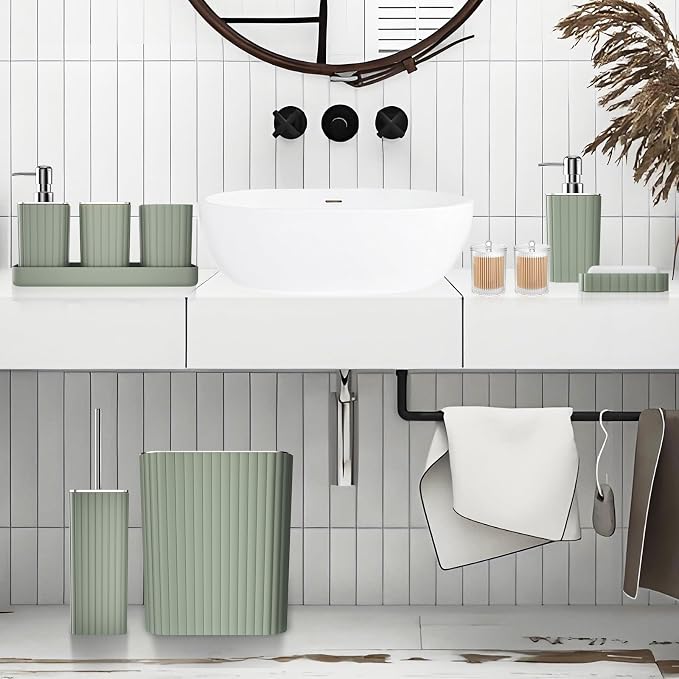 Bathroom Accessories Set - Image 2