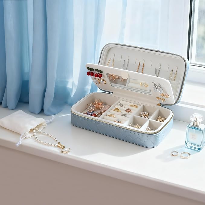 DesignSter Jewelry Organizer, Small Portable Travel Jewelry Storage - Image 5