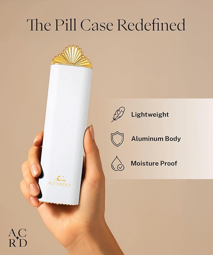 Premium Weekly Pill Organizer, 7-Day Compact Pill Case - Image 4