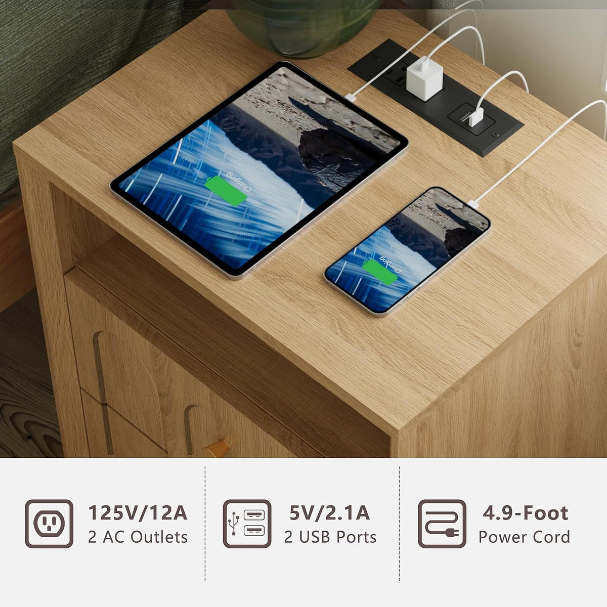 17.7" Nightstand with Charging Station, Arched Design, Oak