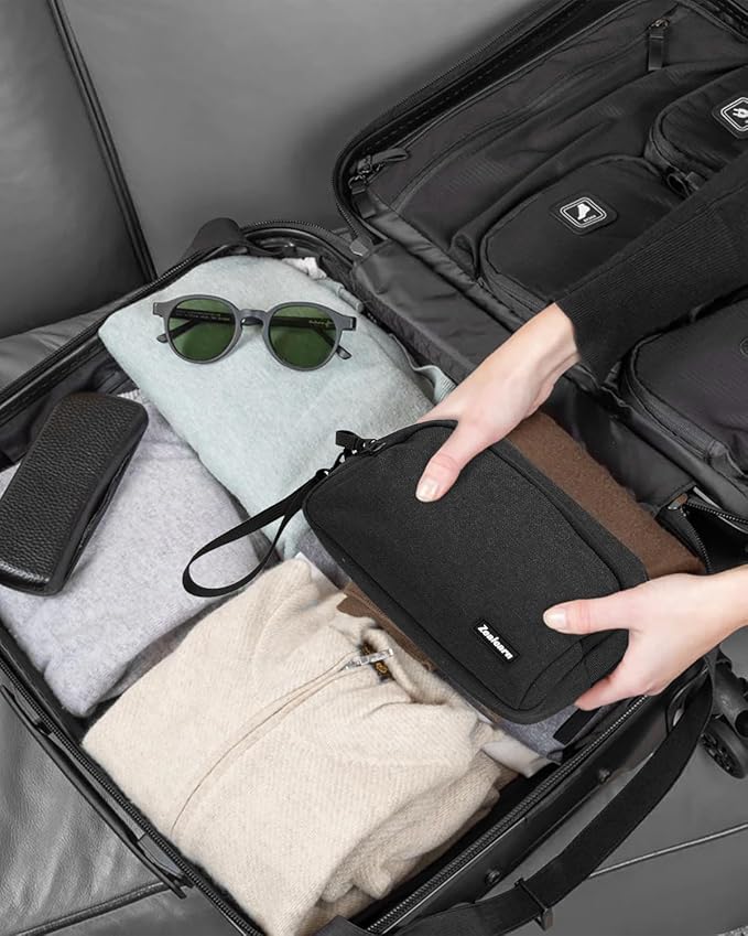Travel Tech Carrying Pouch - Image 7