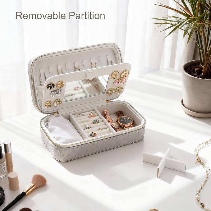 DesignSter Jewelry Organizer, Small Portable Travel Jewelry Storage - Image 6