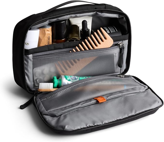 Bellroy Hanging Toiletry Kit - Image 2