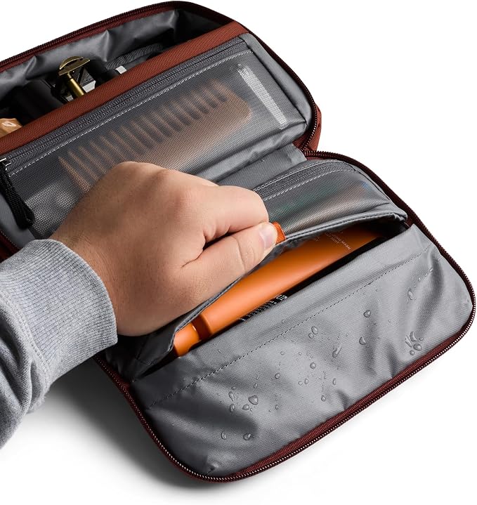 Bellroy Hanging Toiletry Kit - Image 5