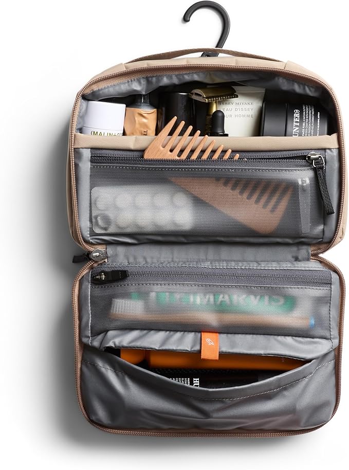Bellroy Hanging Toiletry Kit - Image 4