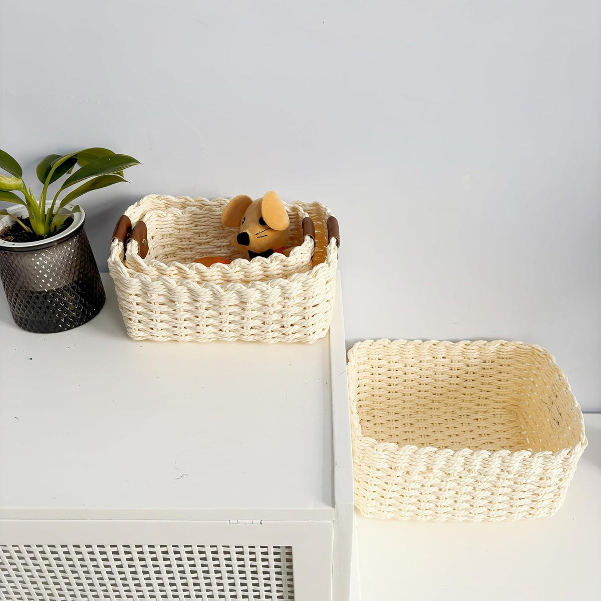 QINGTUHONE Woven Paper Rope Wicker Basket for Organizing