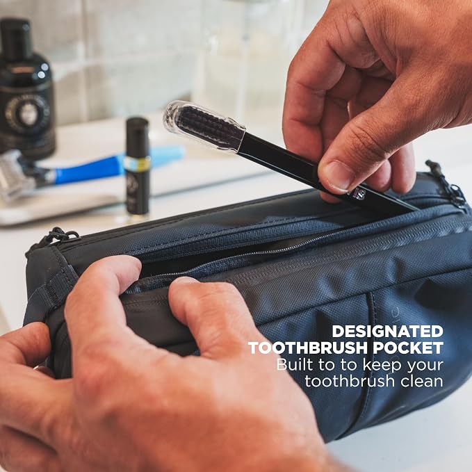 NOMATIC Toiletry Bag for Trips - Image 6