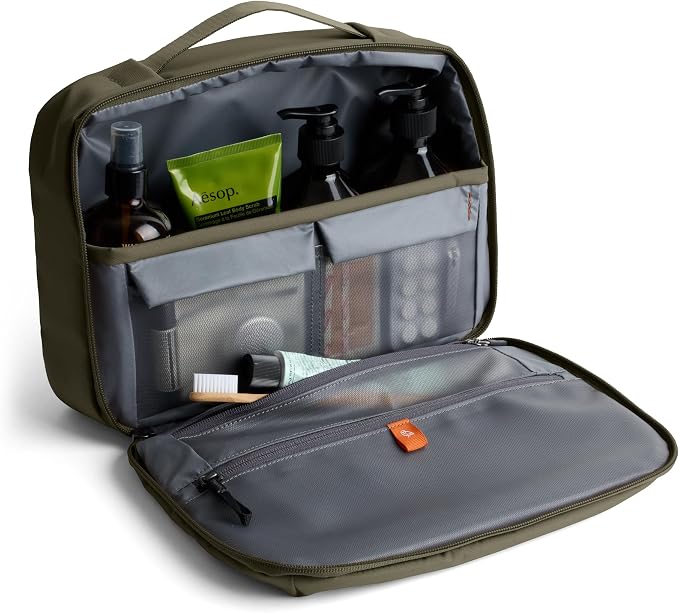 Bellroy Hanging Toiletry Kit Plus - Image 2